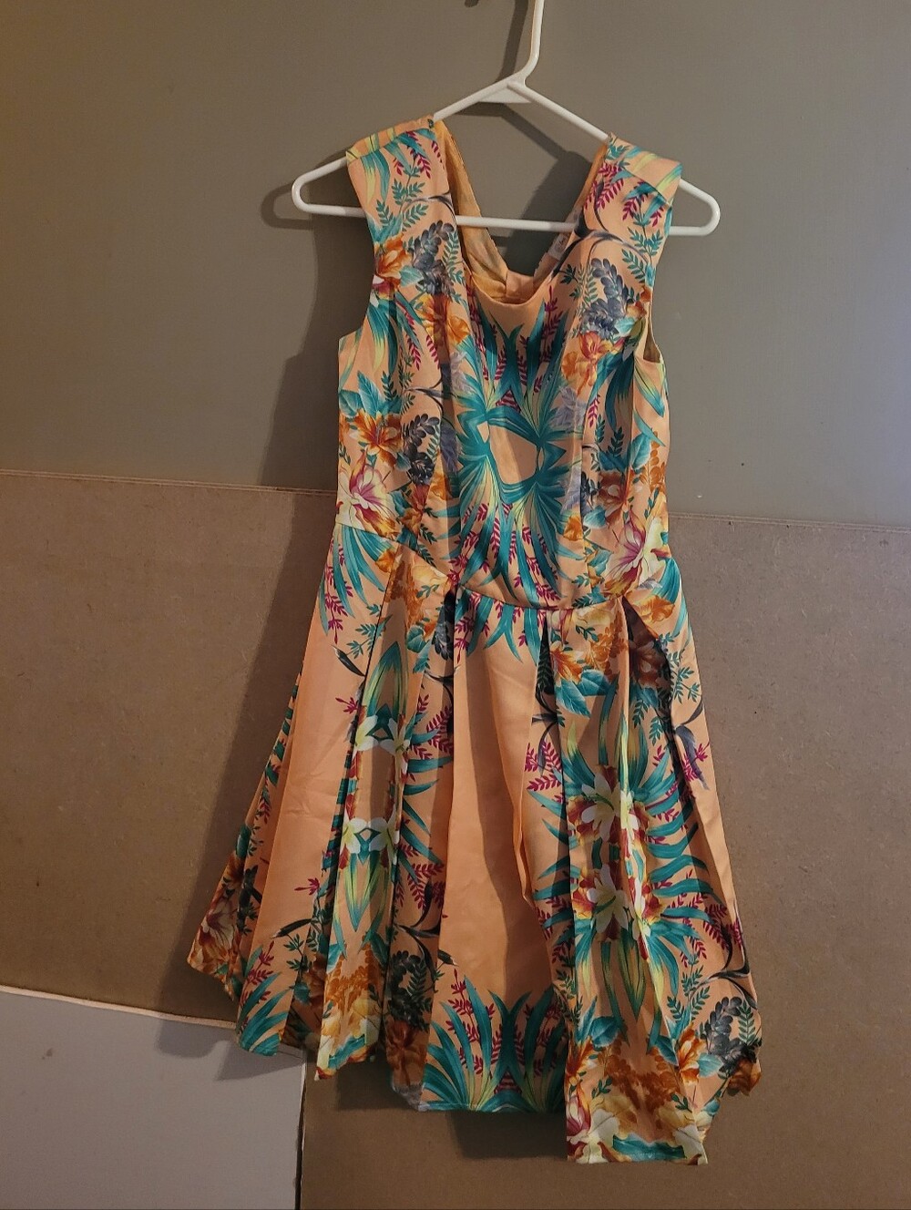 love, Fire Peach Tropical Floral Sleeveless Party Dress Size 9